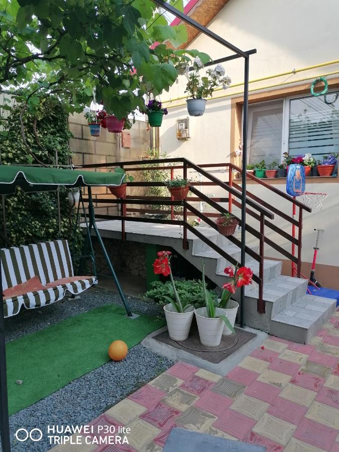 Hotel Casa Ozzy&Patty Două Mai Exterior foto